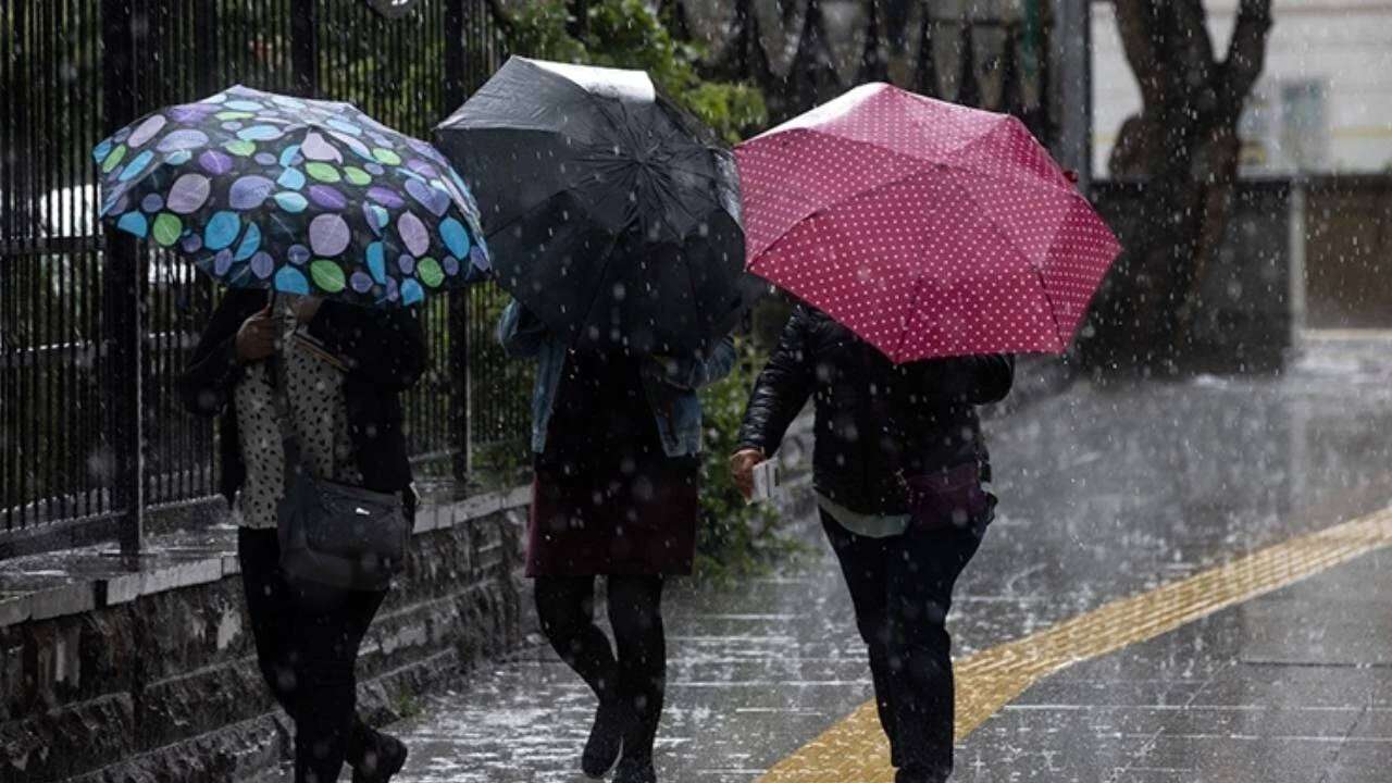 Meteorolojinin duayen isminden 'Mega El Nino' uyarısı: Tarih verdi, şiddetli yağışlar geliyor! 7